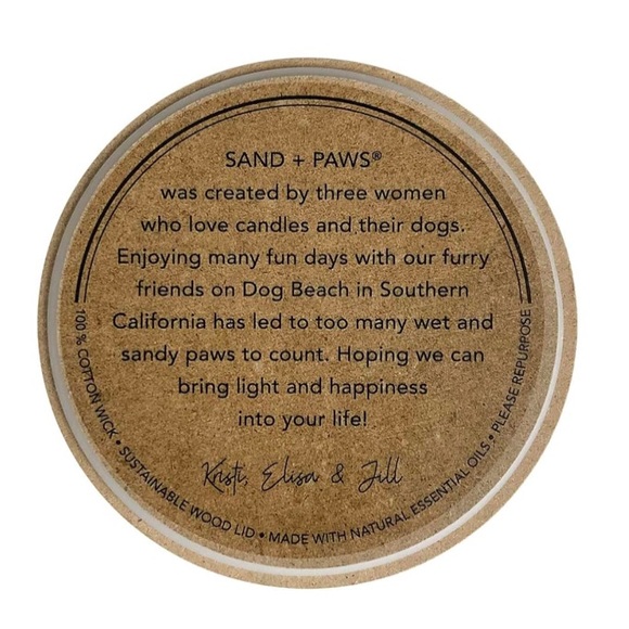 SAND + PAWS Two Wick Odor Neutralizing Scented Candle 12 Oz $28 Retail NEW - Picture 5 of 10